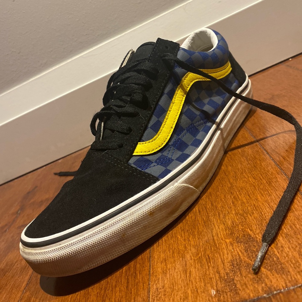 Vans Men's Black and Blue Checkered Sneakers
